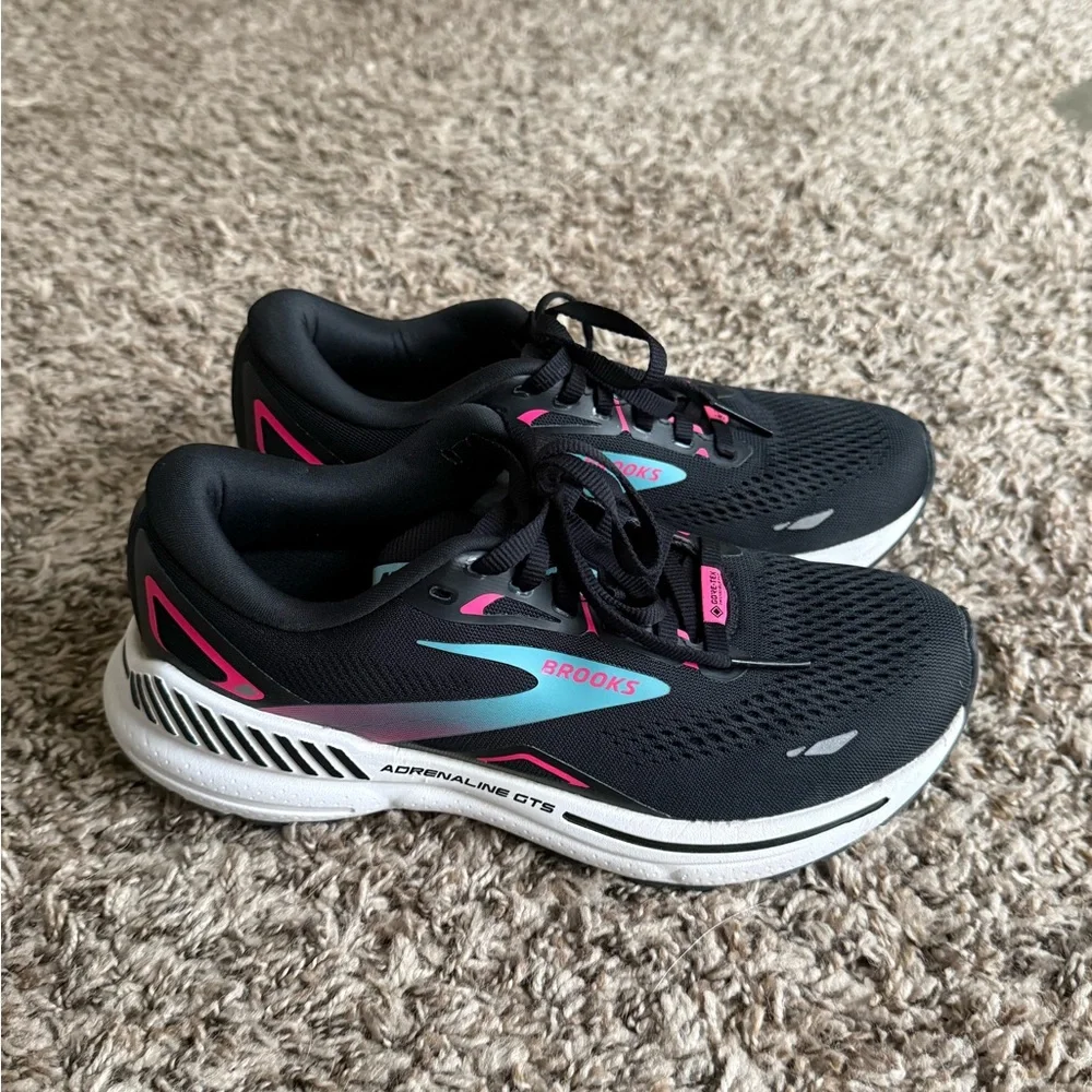Brooks Women's Running Shoes - Black with Pink & Teal Accents - Picture 4 of 7